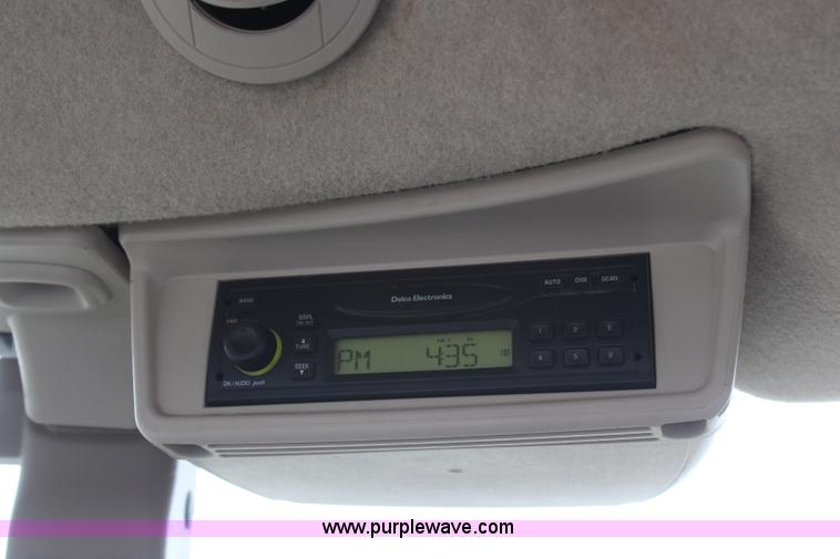 image for item H1480 2010 John Deere 5093E MFWD tractor