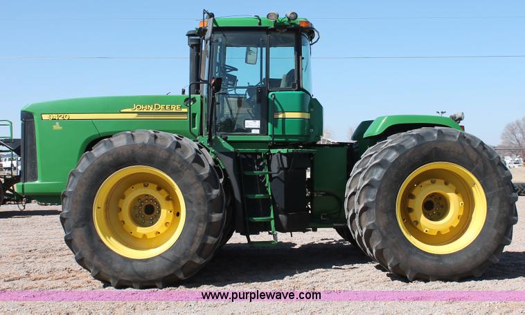 image for item H5748 2003 John Deere 9420 4WD tractor