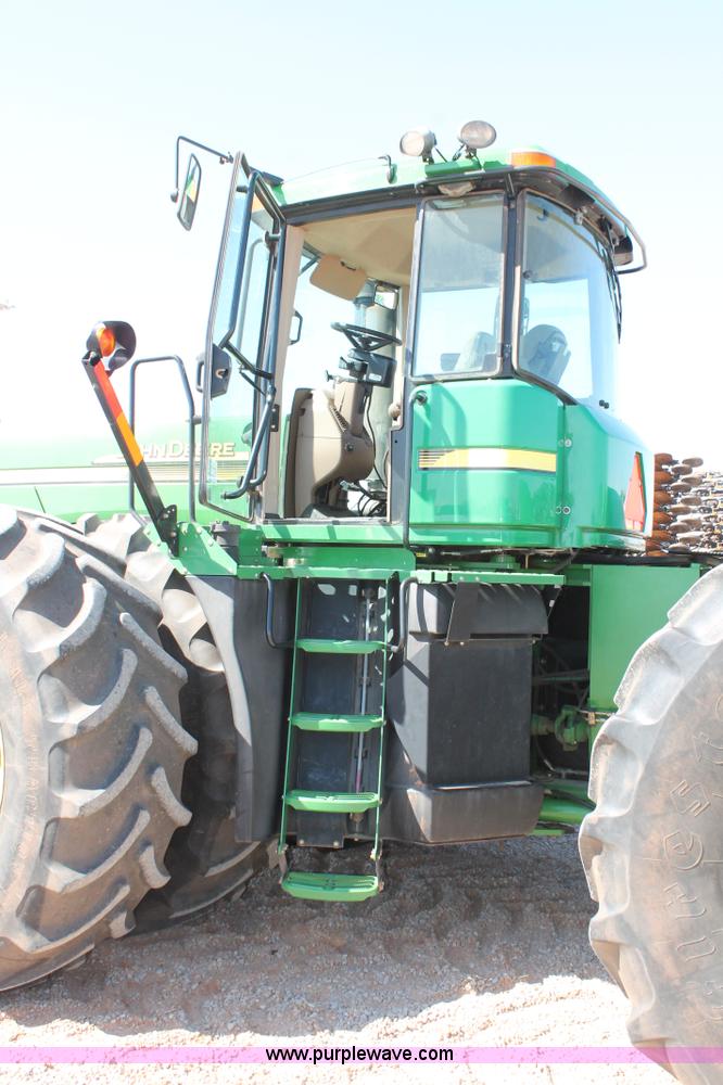 image for item H5748 2003 John Deere 9420 4WD tractor