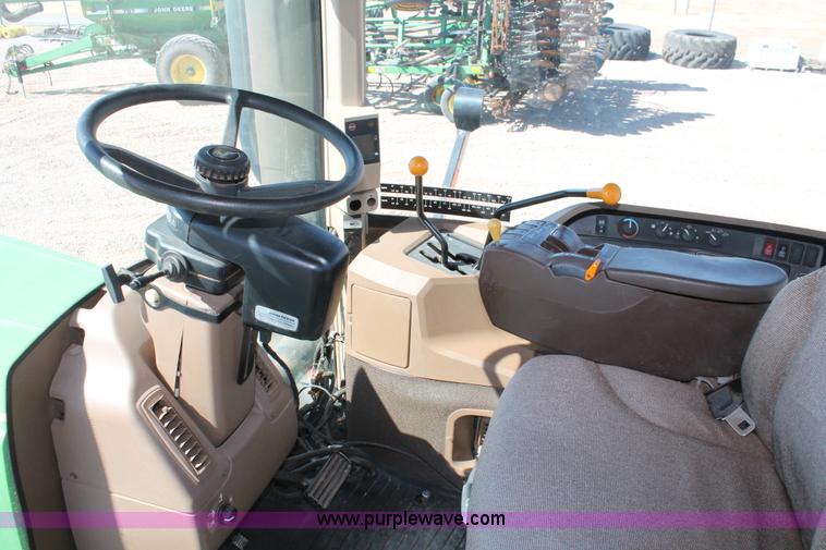 image for item H5748 2003 John Deere 9420 4WD tractor