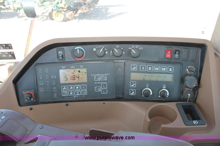 image for item H5748 2003 John Deere 9420 4WD tractor