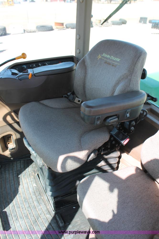 image for item H5748 2003 John Deere 9420 4WD tractor