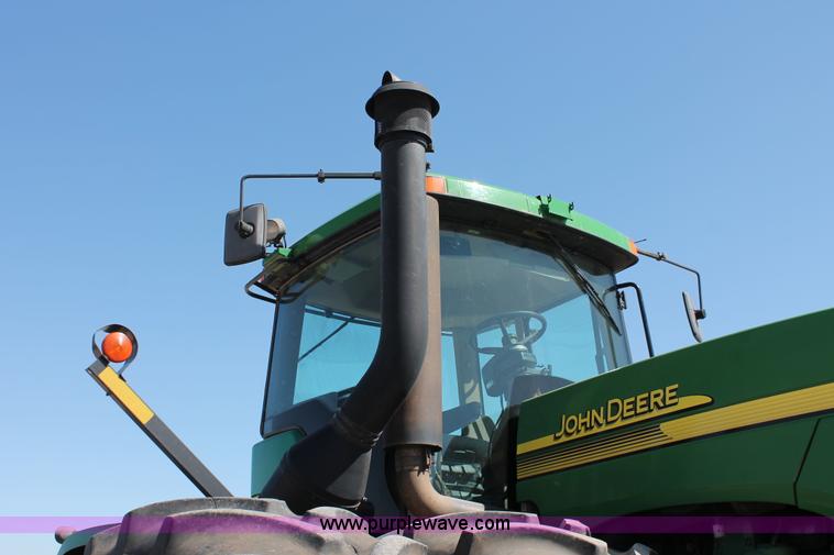 image for item H5748 2003 John Deere 9420 4WD tractor