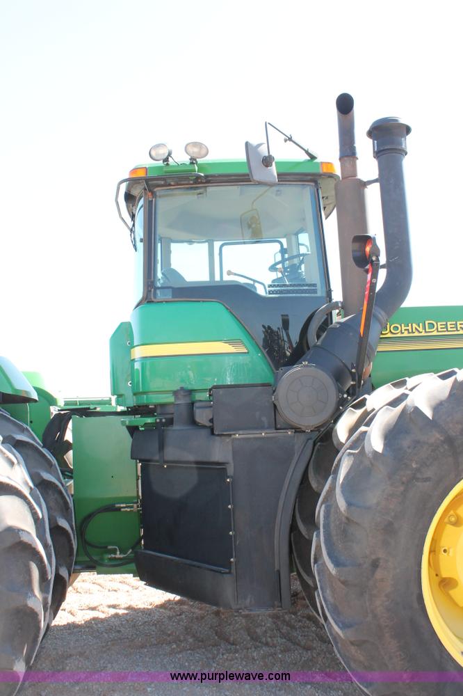 image for item H5748 2003 John Deere 9420 4WD tractor