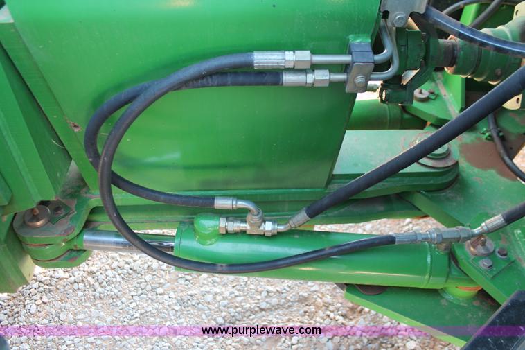 image for item H5748 2003 John Deere 9420 4WD tractor