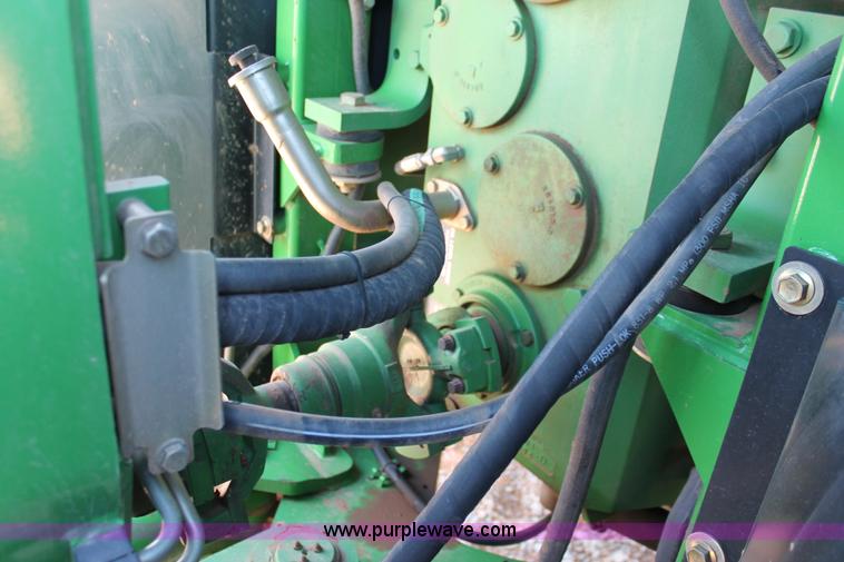 image for item H5748 2003 John Deere 9420 4WD tractor