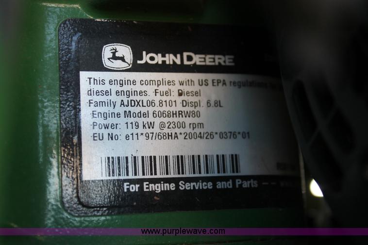 image for item H5750 2010 John Deere 7230 Premium MFWD tractor
