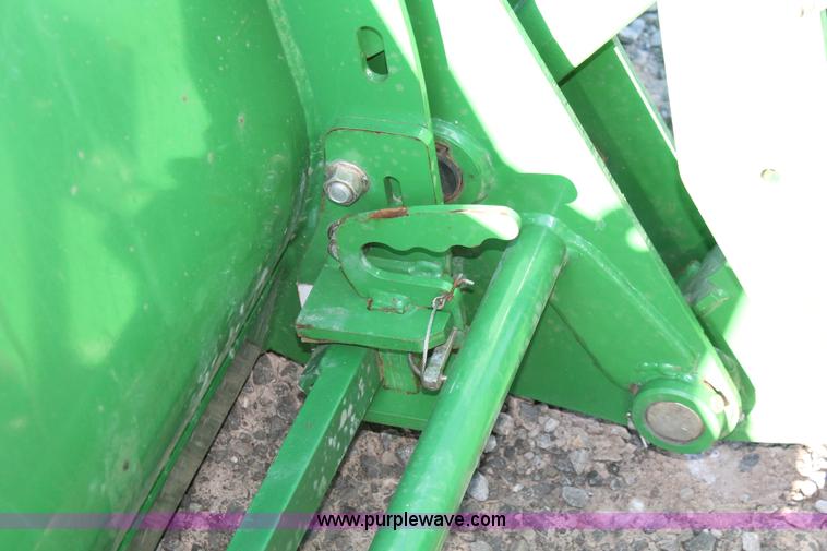 image for item H5750 2010 John Deere 7230 Premium MFWD tractor