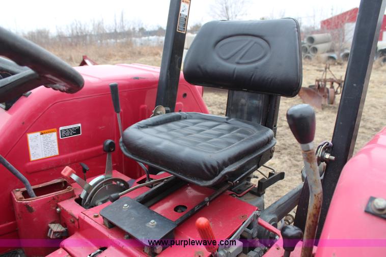 image for item H6148 2001 Mahindra 4530 MFWD tractor