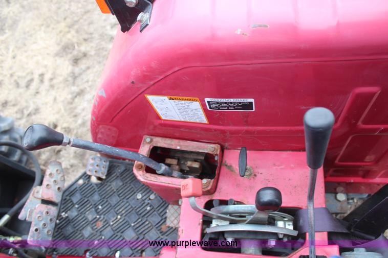 image for item H6148 2001 Mahindra 4530 MFWD tractor