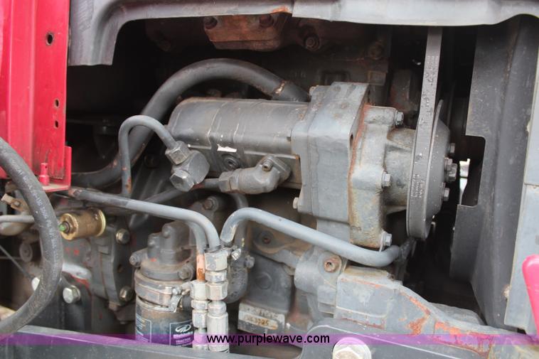 image for item H6148 2001 Mahindra 4530 MFWD tractor