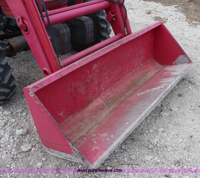 image for item H6148 2001 Mahindra 4530 MFWD tractor