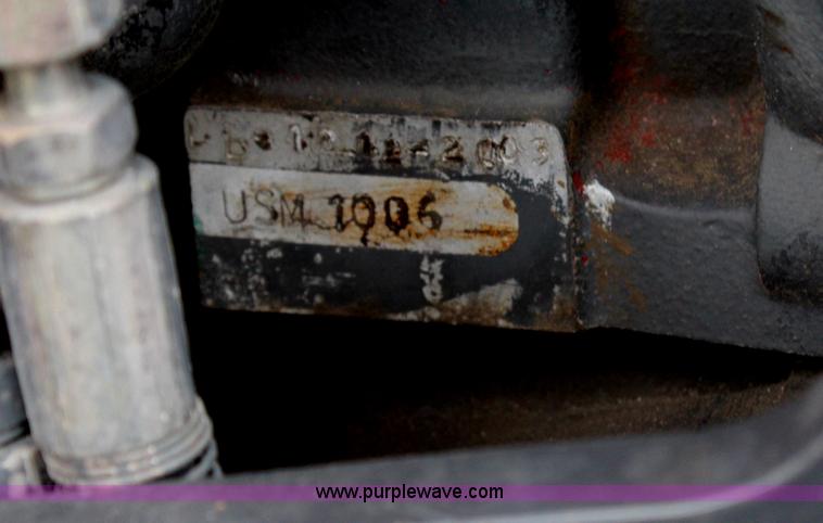 image for item H6148 2001 Mahindra 4530 MFWD tractor