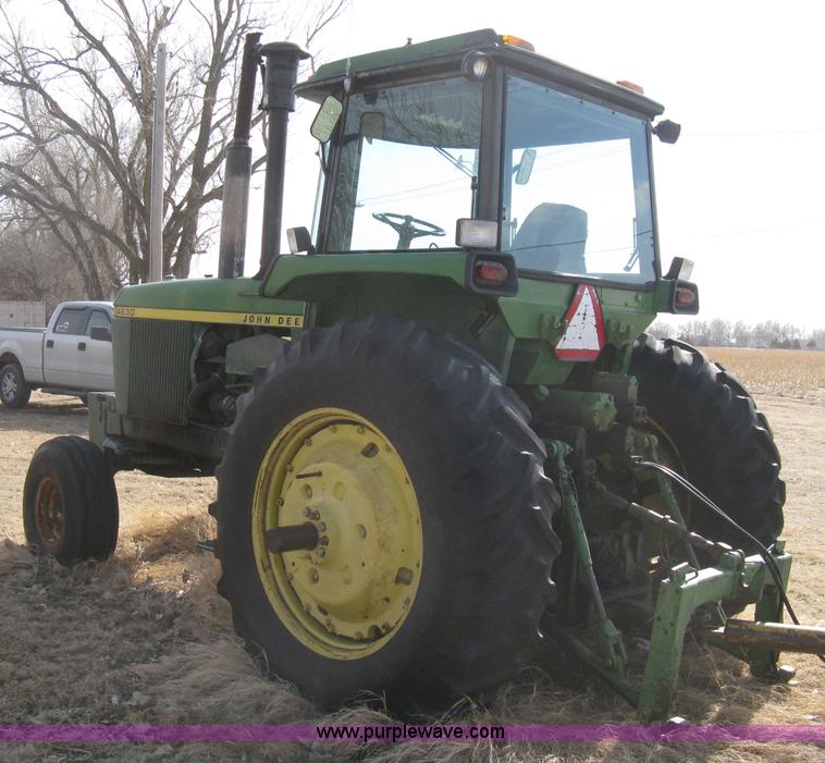 image for item I5607 1976 John Deere 4630 tractor