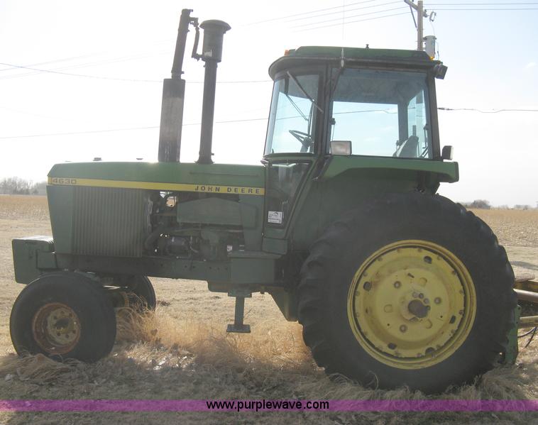 image for item I5607 1976 John Deere 4630 tractor