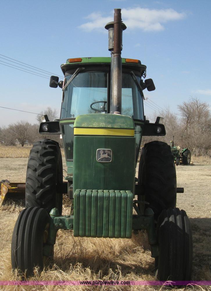 image for item I5607 1976 John Deere 4630 tractor