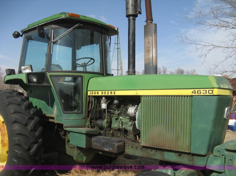 image for item I5607 1976 John Deere 4630 tractor