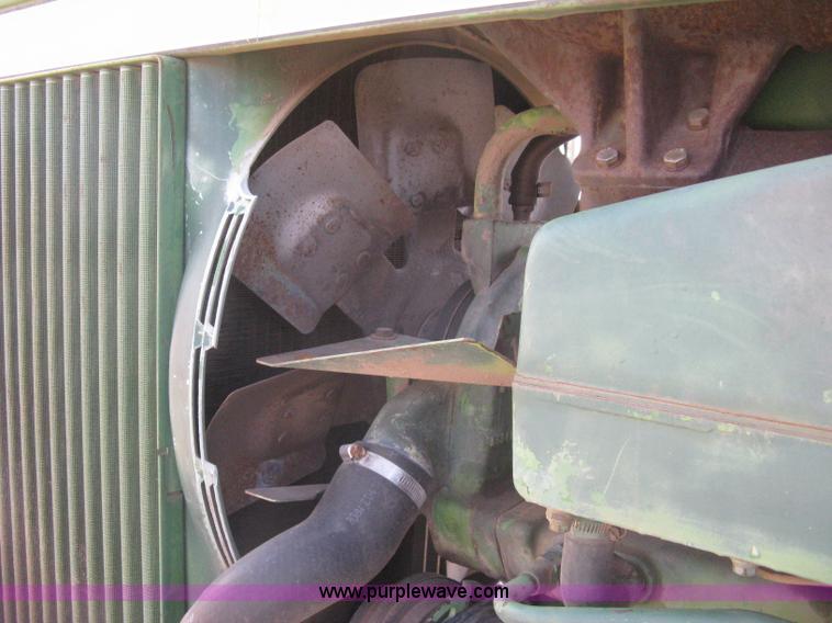 image for item I5607 1976 John Deere 4630 tractor