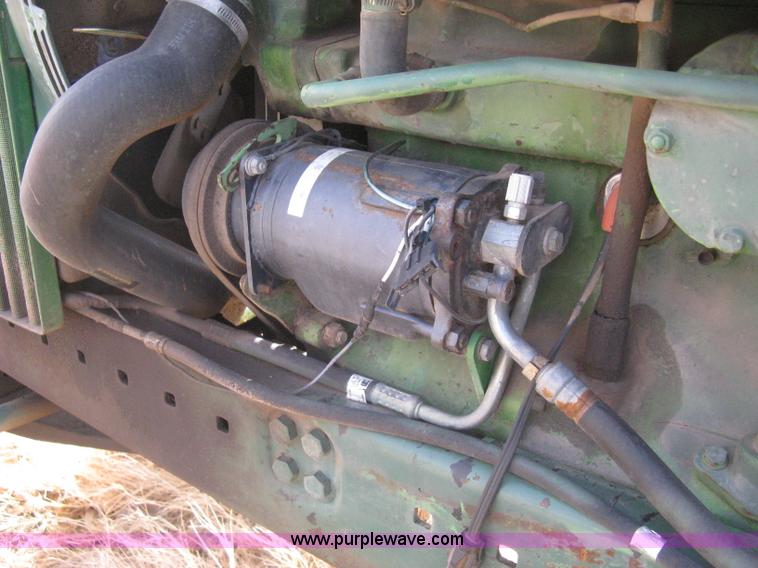 image for item I5607 1976 John Deere 4630 tractor