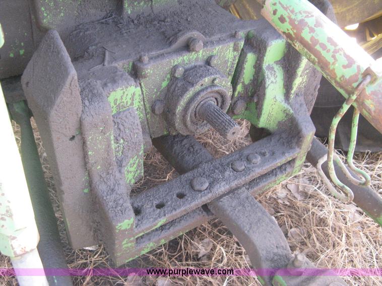 image for item I5607 1976 John Deere 4630 tractor