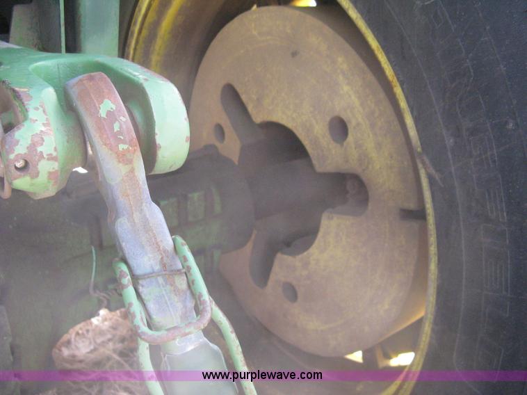 image for item I5607 1976 John Deere 4630 tractor