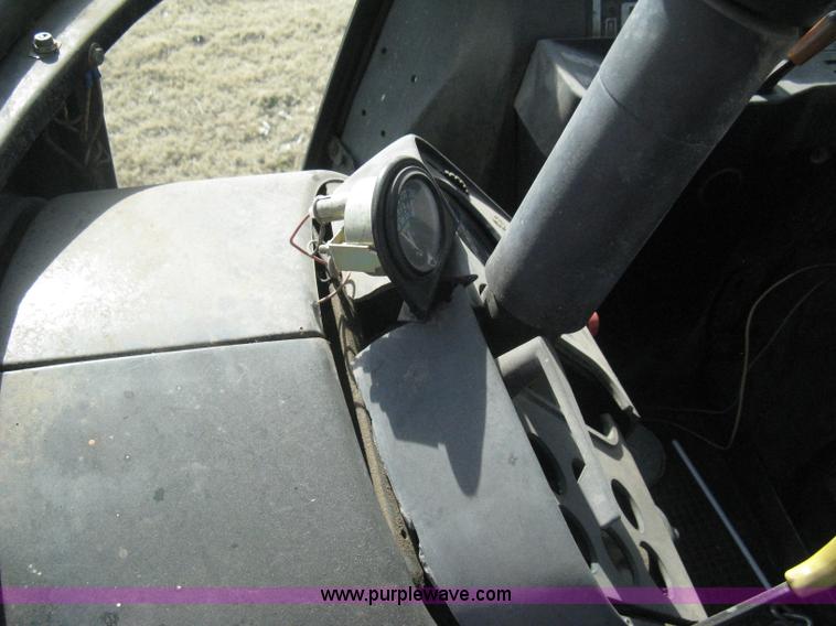 image for item I5607 1976 John Deere 4630 tractor