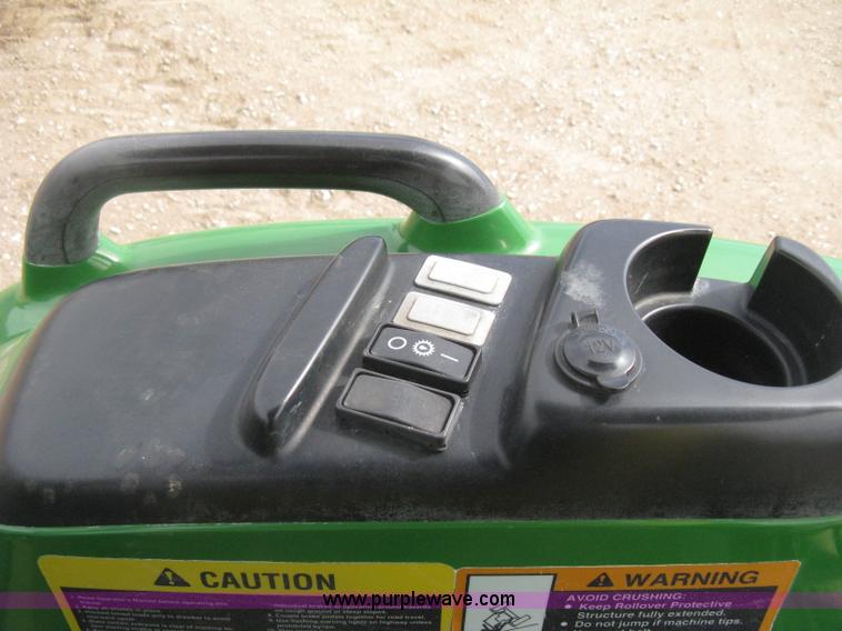 image for item I5611 2006 John Deere 4720 MFWD tractor