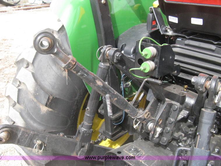 image for item I5611 2006 John Deere 4720 MFWD tractor