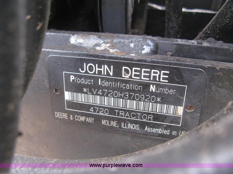 image for item I5611 2006 John Deere 4720 MFWD tractor