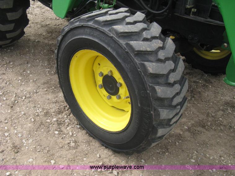 image for item I5611 2006 John Deere 4720 MFWD tractor