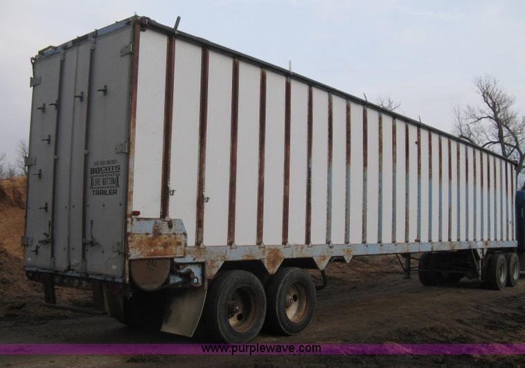 image for item I5612 1976 Bocat LBT50V0 live bottom trailer