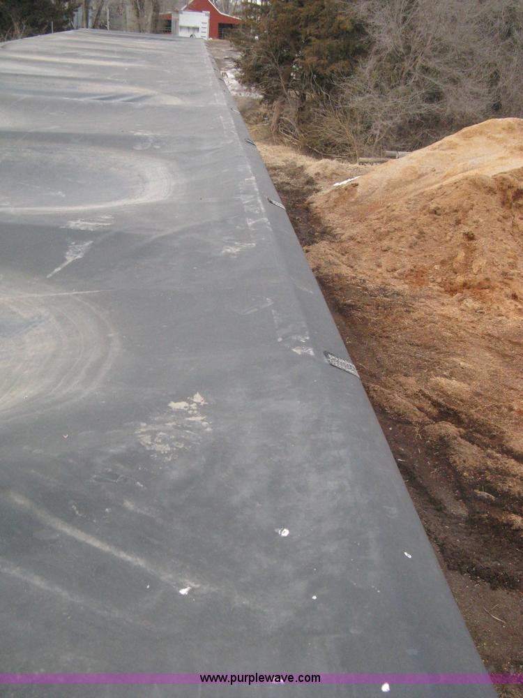 image for item I5612 1976 Bocat LBT50V0 live bottom trailer