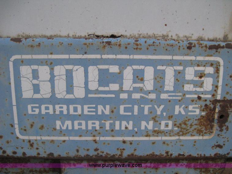 image for item I5612 1976 Bocat LBT50V0 live bottom trailer