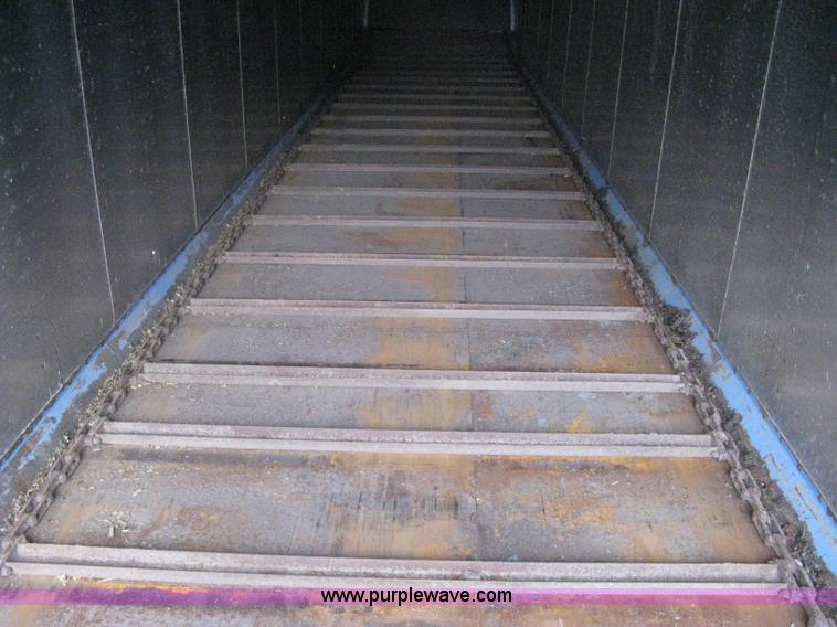 image for item I5612 1976 Bocat LBT50V0 live bottom trailer