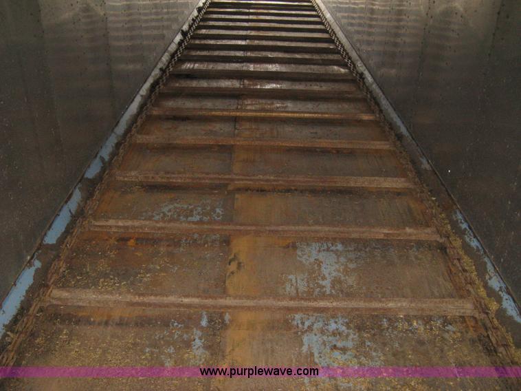 image for item I5612 1976 Bocat LBT50V0 live bottom trailer