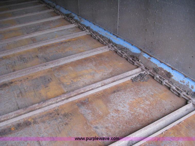 image for item I5612 1976 Bocat LBT50V0 live bottom trailer