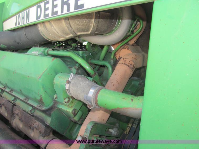 image for item I7181 1982 John Deere 8850 4WD tractor