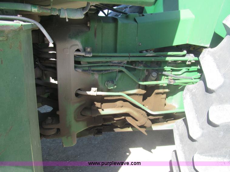 image for item I7181 1982 John Deere 8850 4WD tractor