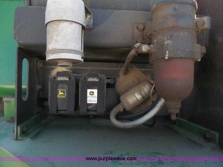 image for item I7181 1982 John Deere 8850 4WD tractor