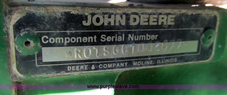 image for item I7181 1982 John Deere 8850 4WD tractor