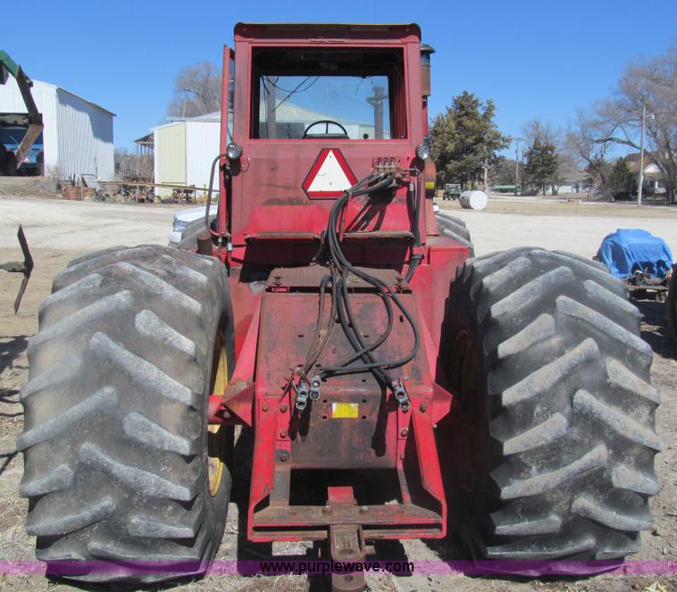 image for item I7186 Versatile 900 4WD tractor