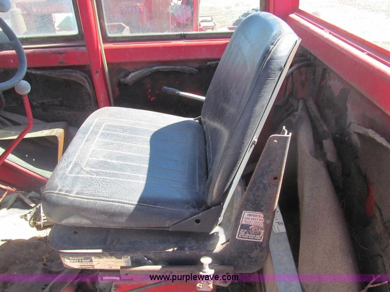 image for item I7186 Versatile 900 4WD tractor