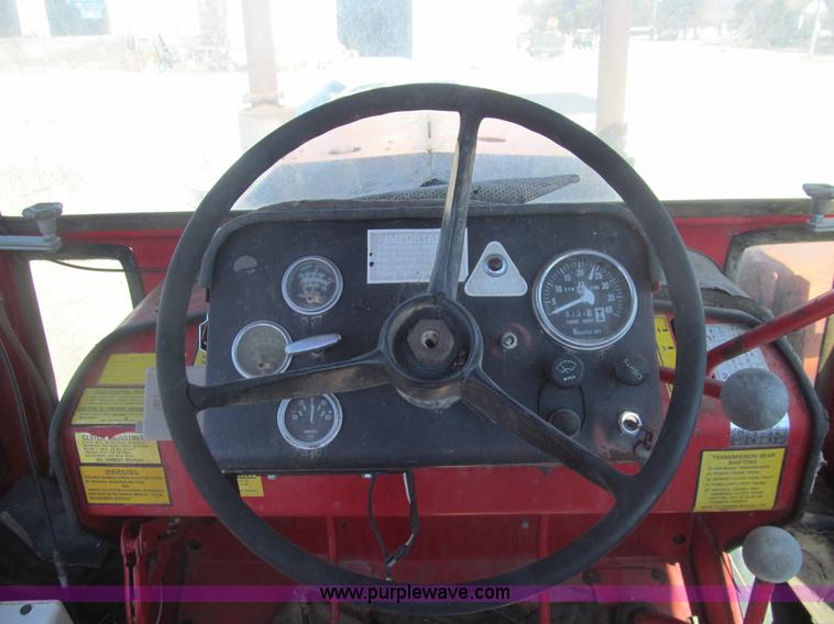 image for item I7186 Versatile 900 4WD tractor