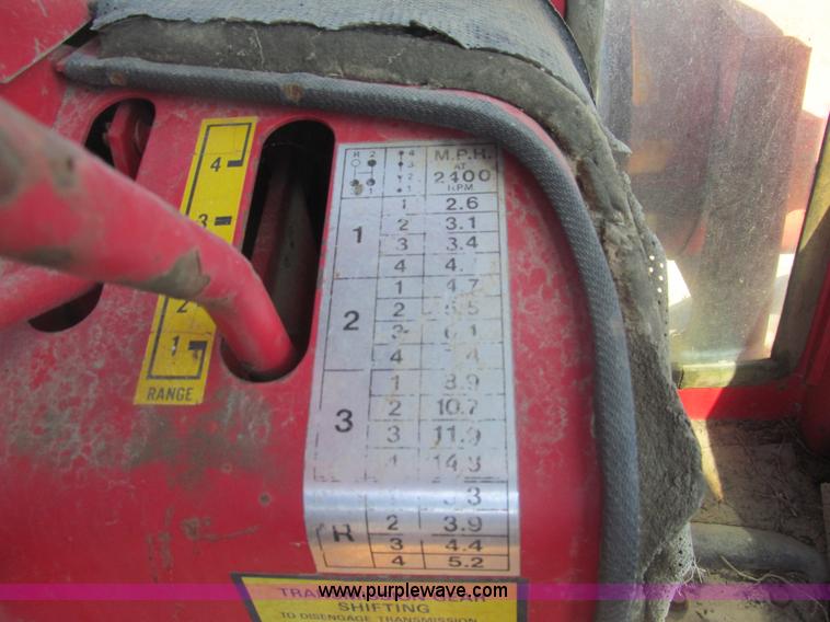 image for item I7186 Versatile 900 4WD tractor