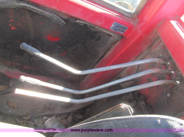 image for item I7186 Versatile 900 4WD tractor