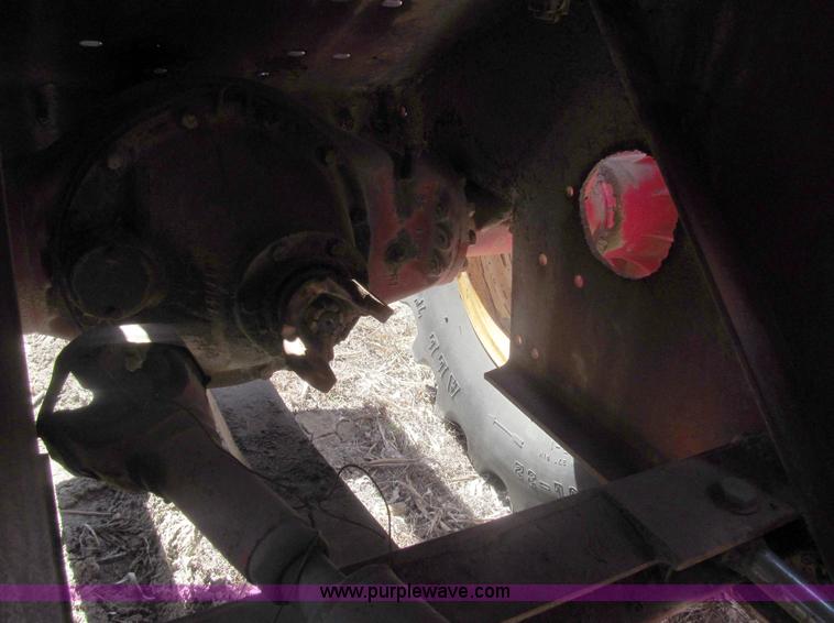 image for item I7186 Versatile 900 4WD tractor