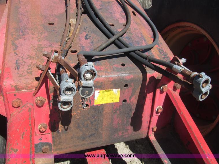 image for item I7186 Versatile 900 4WD tractor