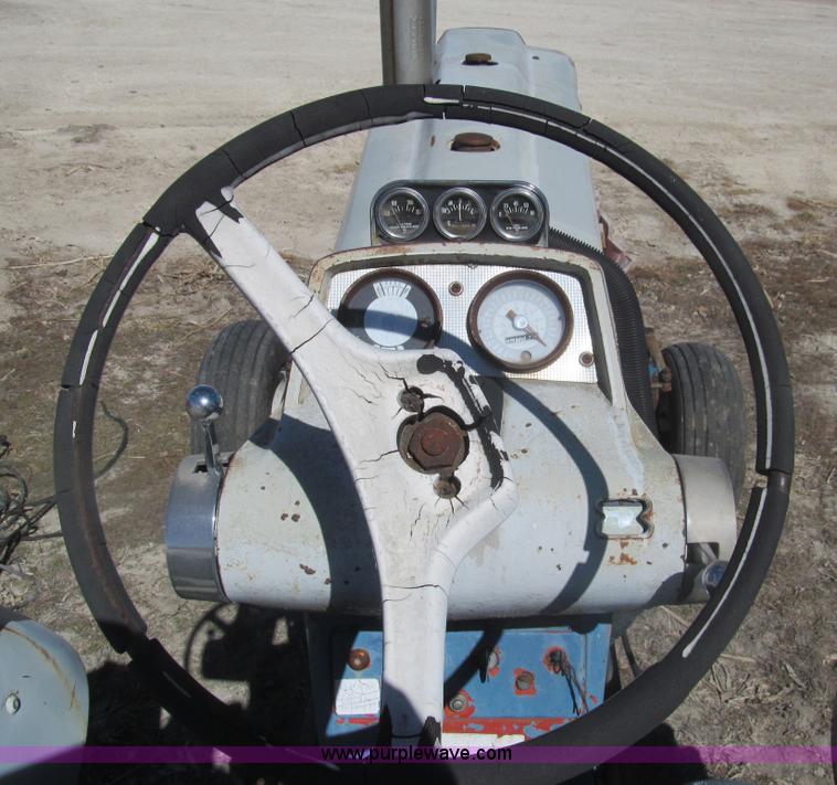 image for item I7188 Ford 6000 tractor