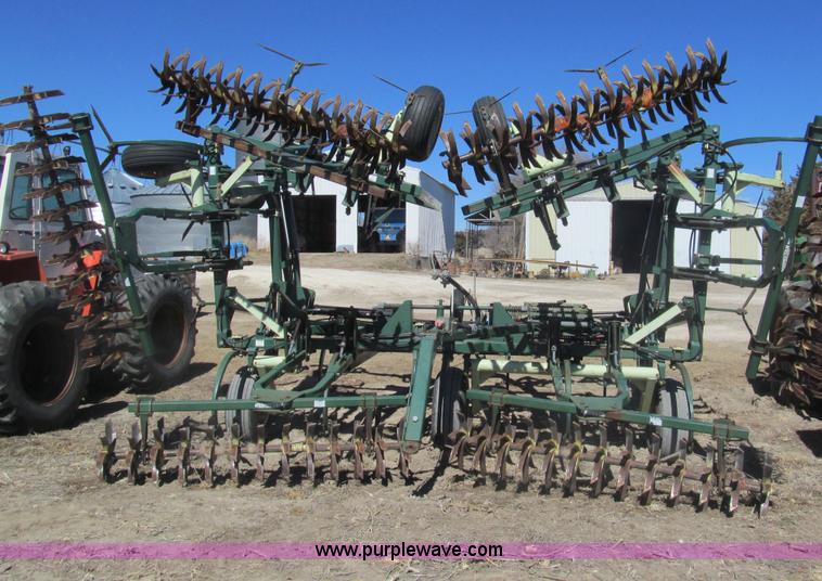 image for item I7197 QuinStar Fallow Master II cultivator
