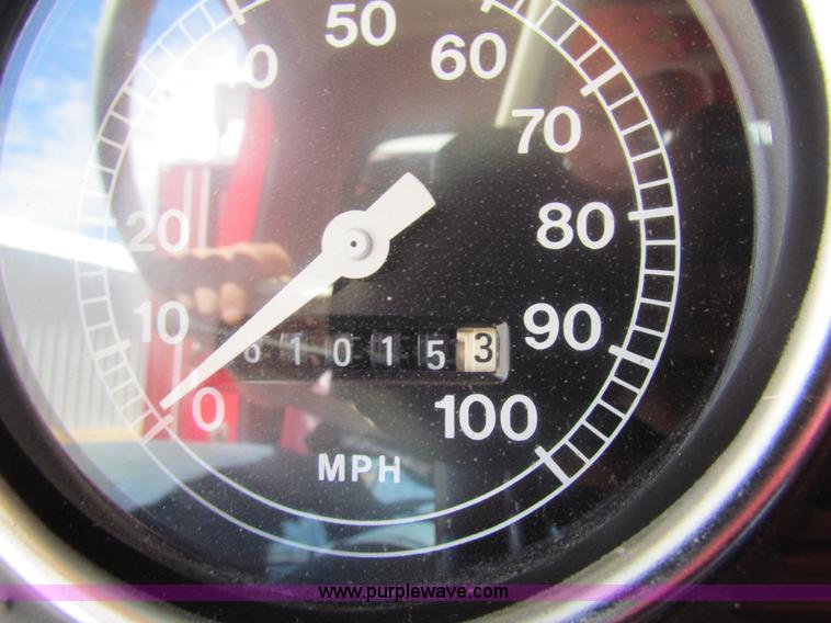 image for item I7473 1972 Ford F600 grain truck